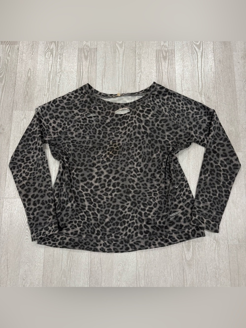Easel Distressed Animal Print Sweatshirt Gray Size 3X
